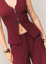 Cargar imagen en el visor de la galería, Pantalon Makeno Vinotinto Rayas