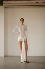 Cargar imagen en el visor de la galería, Vestido caracola blanco