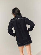 Cargar imagen en el visor de la galería, B jacket azul oscuro (oversize)