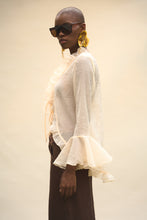 Cargar imagen en el visor de la galería, Blusa coveñas amarillo