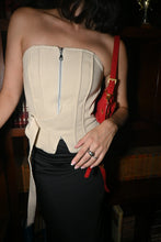 Cargar imagen en el visor de la galería, Corse versalles beige