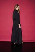 Cargar imagen en el visor de la galería, Bomber Jacket tiramisu negro