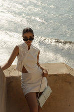 Cargar imagen en el visor de la galería, TOP ORIENTAL BLANCO