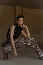 Cargar imagen en el visor de la galería, LEOPARD PANT