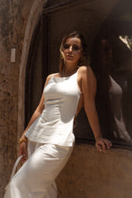 Cargar imagen en el visor de la galería, Blusa viento blanca