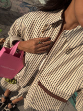 Cargar imagen en el visor de la galería, Chaqueta Boreal Beige Rayas