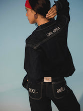 Cargar imagen en el visor de la galería, B jacket azul oscuro (oversize)