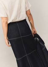 Cargar imagen en el visor de la galería, Falda Monserrate denim