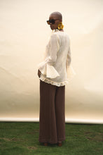 Cargar imagen en el visor de la galería, Blusa coveñas amarillo