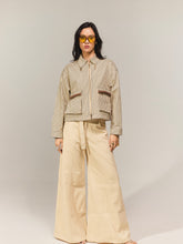 Cargar imagen en el visor de la galería, Chaqueta Boreal Beige Rayas