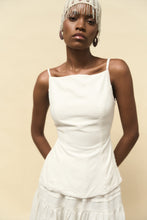 Cargar imagen en el visor de la galería, Blusa viento blanca