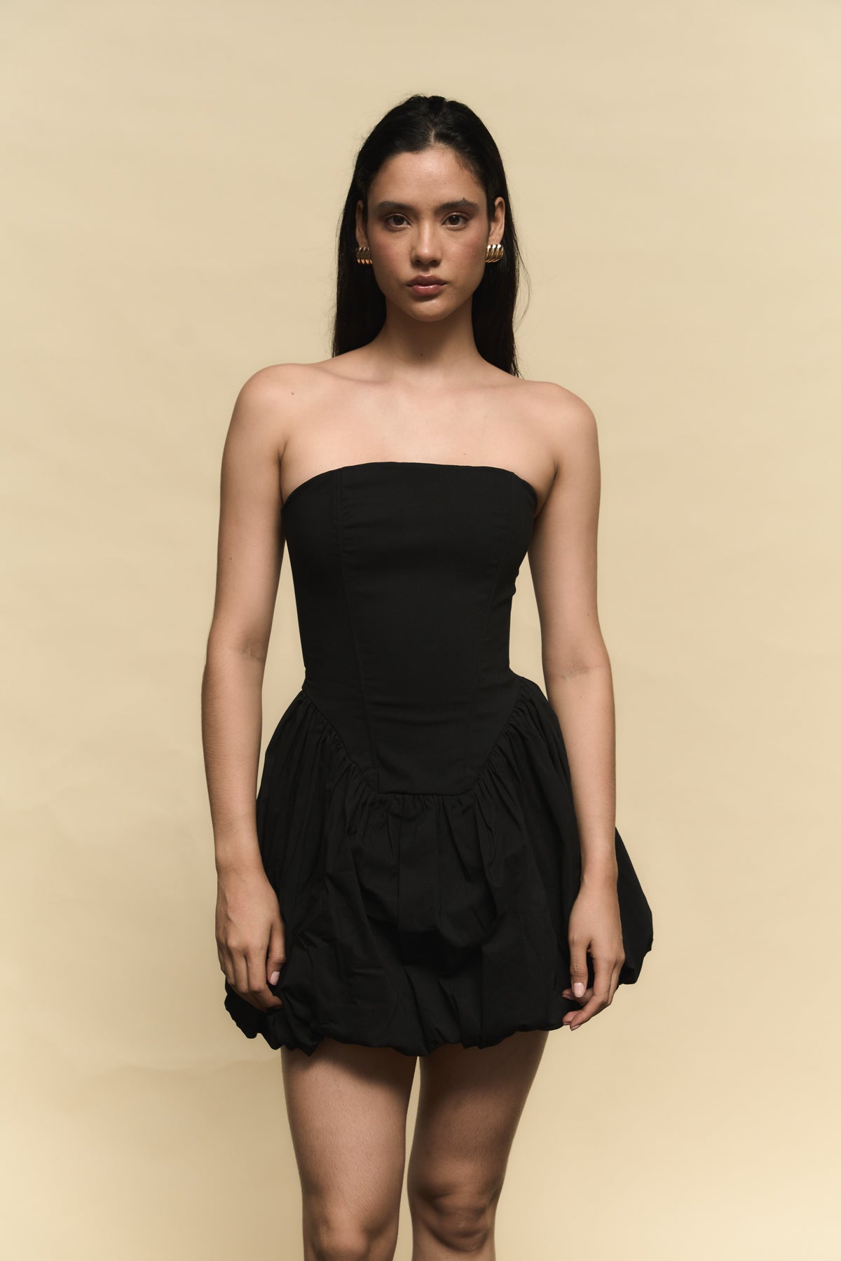Vestido abril negro