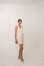 Cargar imagen en el visor de la galería, Short ojalillo