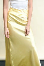 Cargar imagen en el visor de la galería, Falda Fontana amarilla