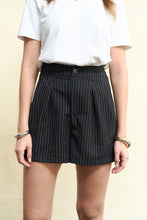 Cargar imagen en el visor de la galería, Short Hongkong negro