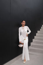 Cargar imagen en el visor de la galería, Vestido caracola blanco