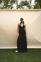 Cargar imagen en el visor de la galería, Blusa rosario negra