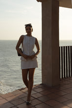 Cargar imagen en el visor de la galería, Set coral blanco rayas