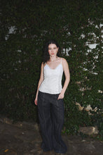 Cargar imagen en el visor de la galería, Blusa catedral