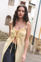 Cargar imagen en el visor de la galería, Blusón brisas amarillo