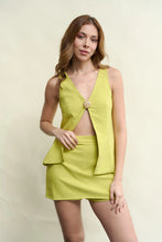 Cargar imagen en el visor de la galería, Blusa eclipse verde pistacho