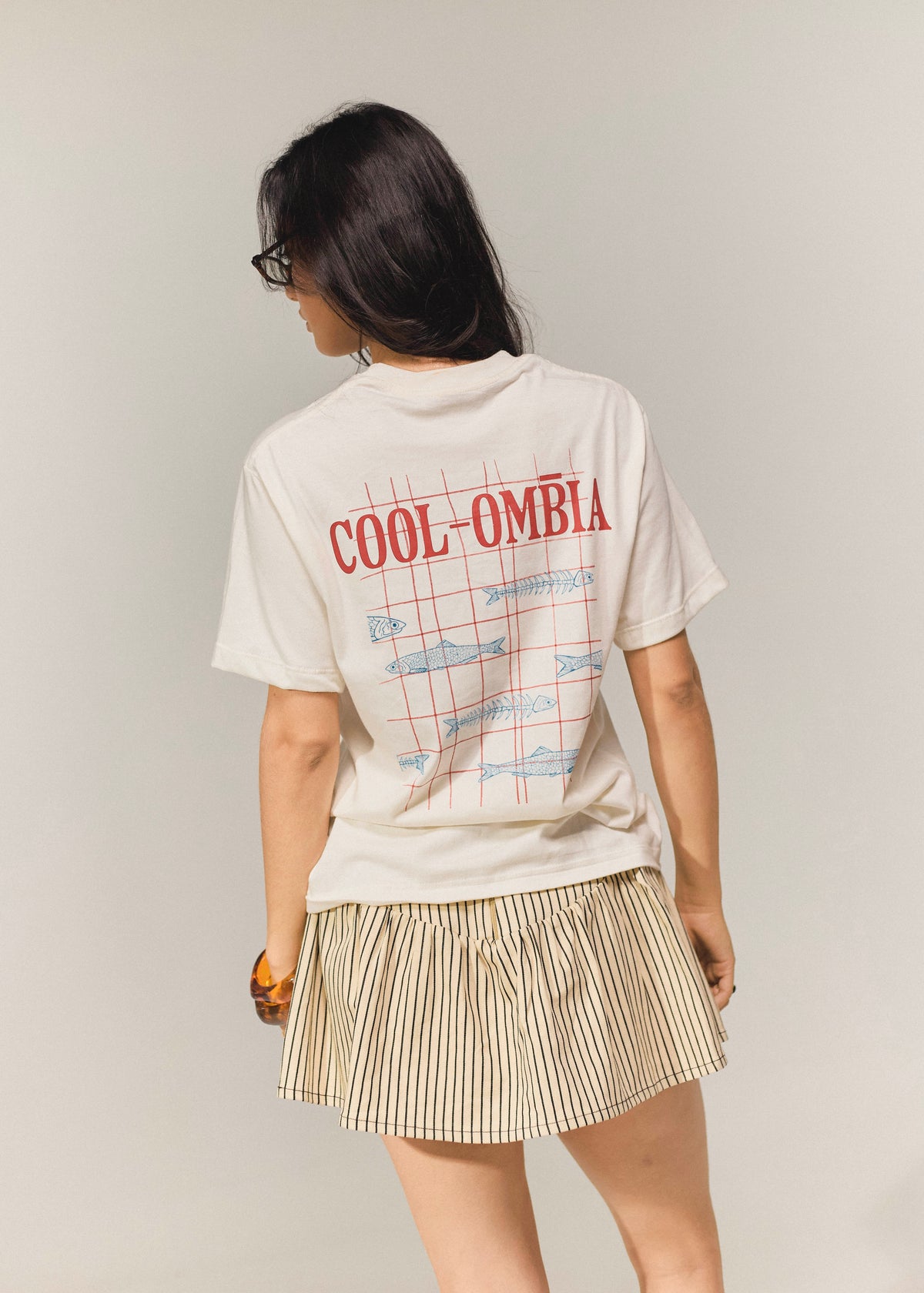 Camiseta COOL-OMBIA🐟 (OVERSIZE)