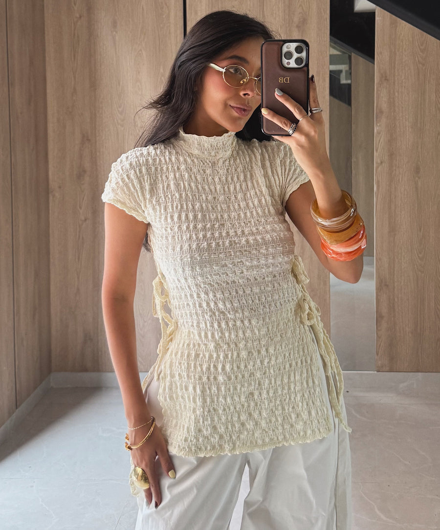Blusa Inia Crema