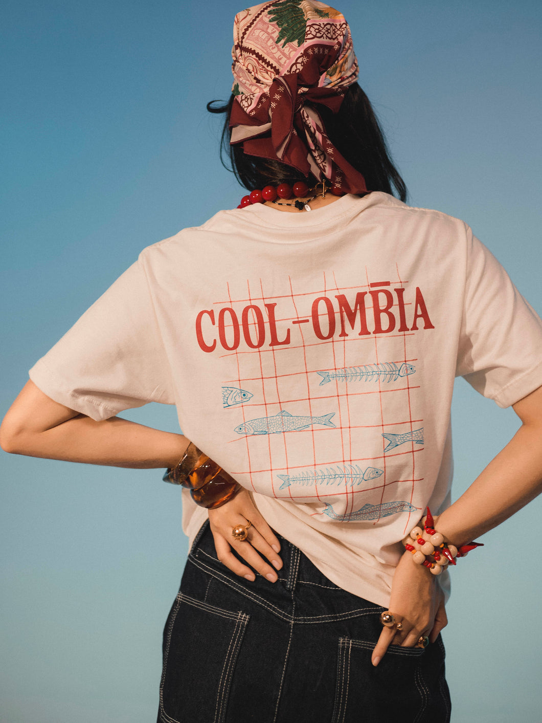 Camiseta COOL-OMBIA🐟 (OVERSIZE)