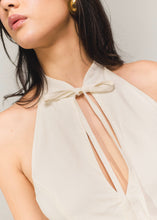 Cargar imagen en el visor de la galería, Blusa Marsella blanca
