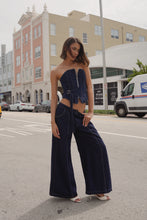 Cargar imagen en el visor de la galería, Pantalon versalles jean
