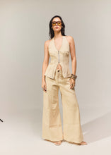Cargar imagen en el visor de la galería, Blusa candelaria beige
