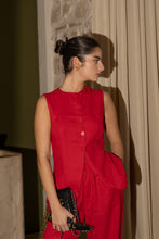 Cargar imagen en el visor de la galería, BLUSA CORAL ROJA
