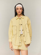 Cargar imagen en el visor de la galería, B Jacket amarilla (Oversize)
