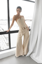 Cargar imagen en el visor de la galería, Pantalon versalles beige
