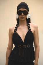 Cargar imagen en el visor de la galería, Blusa rosario negra
