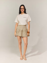 Cargar imagen en el visor de la galería, Falda capital beige rayas
