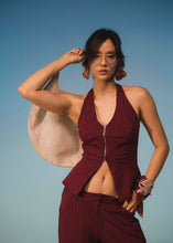 Cargar imagen en el visor de la galería, Blusa makeno vinotinto rayas
