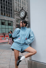 Cargar imagen en el visor de la galería, Chaqueta Macondo Denim Claro
