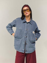 Cargar imagen en el visor de la galería, B jacket azul medio (OVERSIZE)
