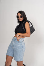 Cargar imagen en el visor de la galería, Bermuda Jean
