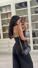 Cargar imagen en el visor de la galería, Blusa makeno negro rayas
