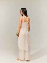 Cargar imagen en el visor de la galería, Blusa cajamarca blanco
