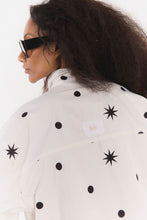 Cargar imagen en el visor de la galería, Chaqueta Macondo Puntos
