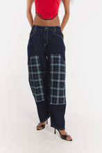Cargar imagen en el visor de la galería, Jean Guachafita
