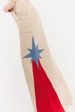 Cargar imagen en el visor de la galería, Pantalon Bailoteo Beige
