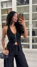 Cargar imagen en el visor de la galería, Blusa makeno negro rayas

