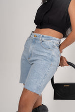 Cargar imagen en el visor de la galería, Bermuda Jean
