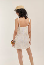 Cargar imagen en el visor de la galería, Vestido Loreta Beige
