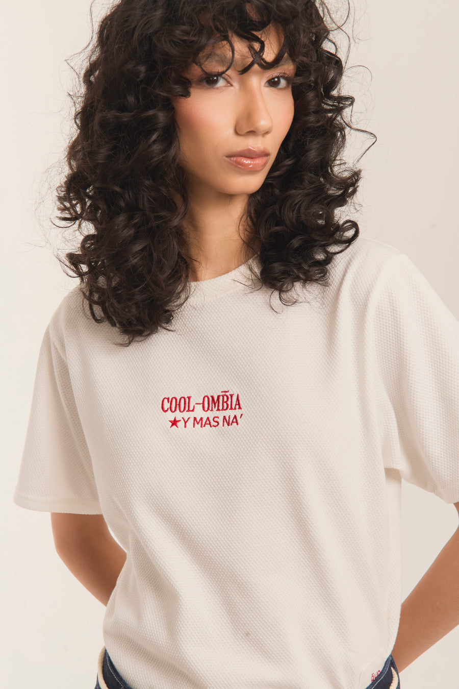 Camiseta Cool-ombia y mas Na´ Blanca