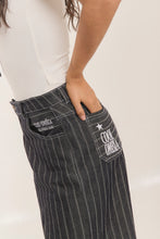 Cargar imagen en el visor de la galería, Jean La Calle Denim Rayas
